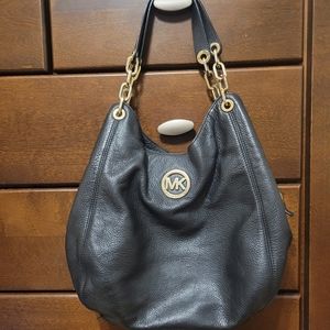 Black michael kors fulton black leather purse